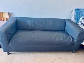 Sofá con funda extraible. 87cmancho x 178 largo