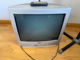 Televisor Sanyo Antiguo