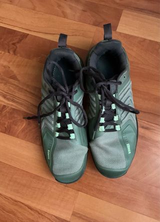 Zapatillas. K-Swiss. Talla 42. Verde caqui.