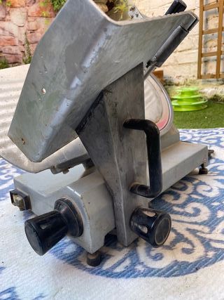 Cortafiambres profesional meat slicer