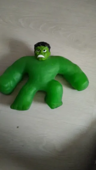 Muñeco Hulk Goo Jit Zu