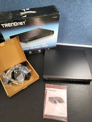 Registrador NVR PoE+ TRENDnet 16 canales 4K