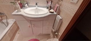 Mueble de lavabo mármol y madera