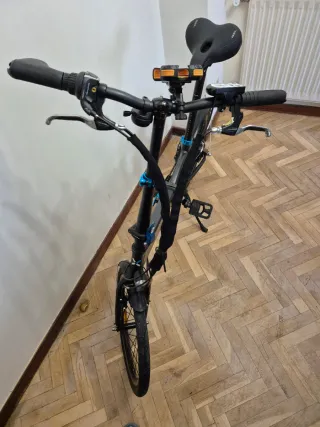 Bicicleta eléctrica plegable Btwin BLT500