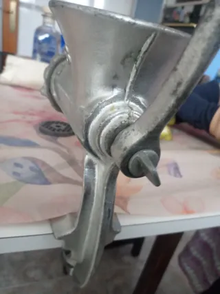 Picadora de carne vintage