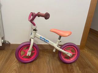 Bicicleta sin pedales para niños