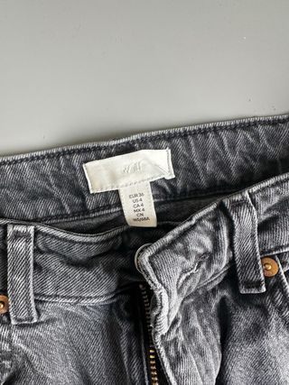 Pantalón vaquero H&M gris Talla M