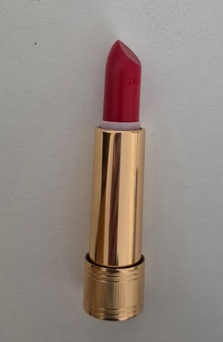 Labial Gucci Satin Lip Goldie red Colour n° 25