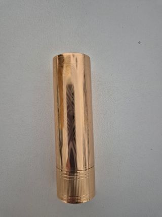 Labial Gucci Satin Lip Goldie red Colour n° 25