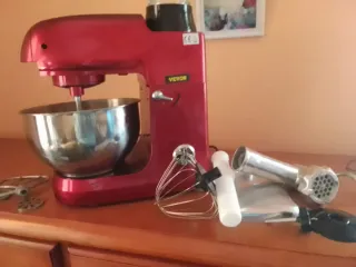 Batidora Roja VEVOR con Accesorios