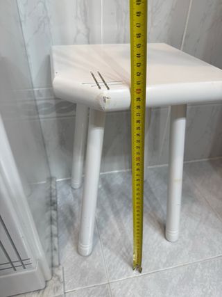 Mueble baño mármol y taburete