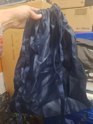 Bolsa deportiva Vans, Skechers y DG