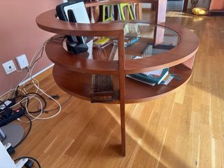 Mesa auxiliar redonda diseño madera y cristal