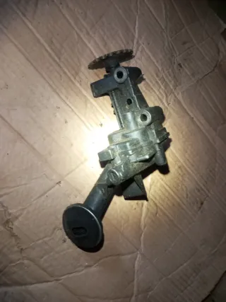 Bomba de aceite Renault F9Q 1.9 dci