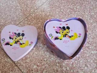 Cajas Corazón Mickey y Minnie Disney