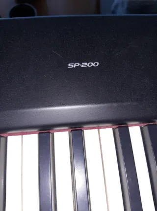 Piano KORG SP200
