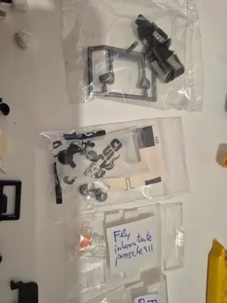 SCALEXTRIC LOTE PIEZAS UK Y OTROS-MIRAR