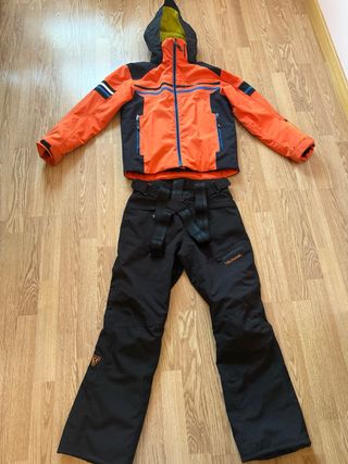 Traje de esquí Tsunami niño/a. Talla 12