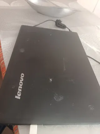 Ordenador portátil Lenovo negro