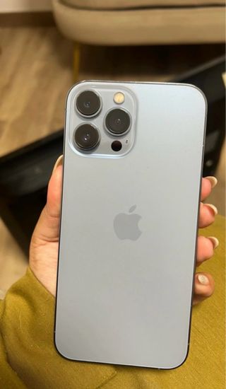 iPhone 13 Pro Max Argento Batteria 79%