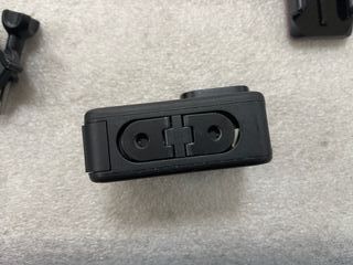 GoPro averiada para piezas o reparación 003