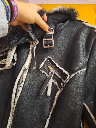 Cazadora LONA negra con brillo y forro Talla XS