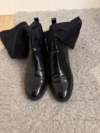 Botas altas negras elásticas