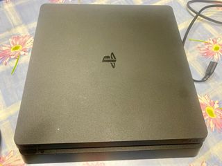 Consola Sony PS4 Negra 1TB + 2 Mandos