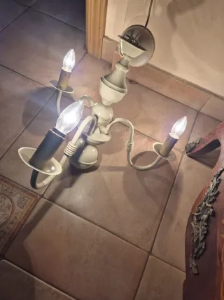 Lámpara forja 3 brazos beige