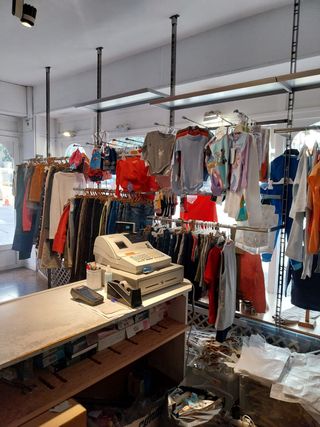 Traspaso local Gràcia - tienda ropa