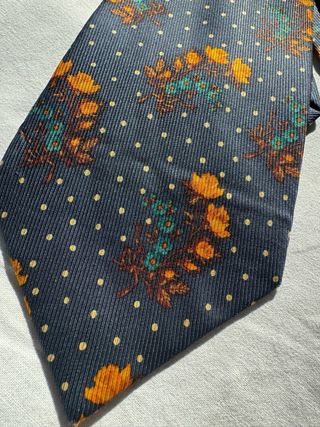 Cravatta Kenzo fantasia floreale seta vintage