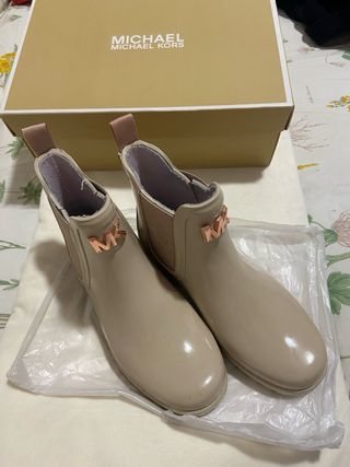 Botas de agua Michael Kors beige y rosa