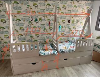 Cama infantil con cajones
