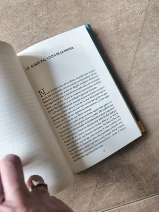 La sonrisa de los peces de piedra (Spanish Edit...