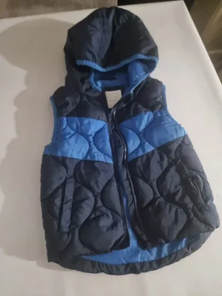 Chaleco niño azul y marino con capucha
