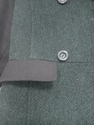 Abrigo muy chic tweed verde y paño negro