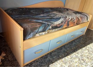 Se vende habitación completa