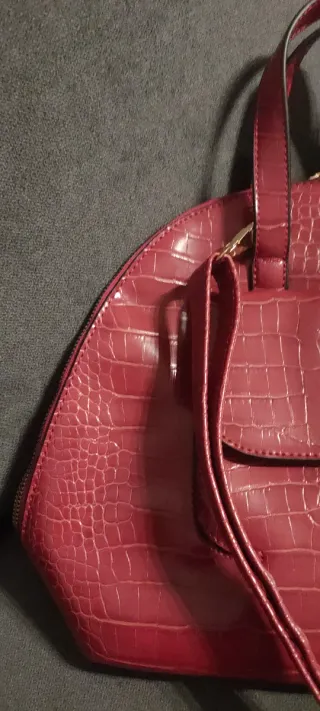 Borsa Laura Biagiotti donna bordeaux con dettagli