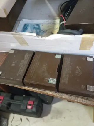 Cargador INT-135 para baterías