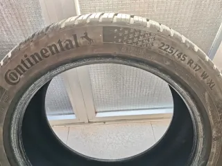 225/45/R17 94w