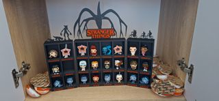 Expositor Funko Pop Stranger Things