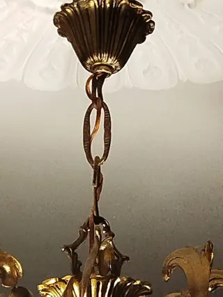 Lámpara de bronce clásica con lágrimas de cristal