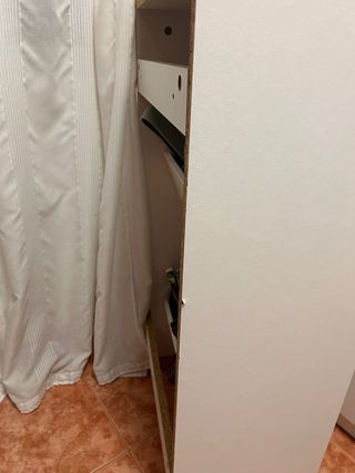 Zapatero blanco de madera