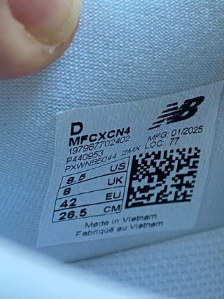 Zapatilla New Balance Fuelcell Rebel v4 Talla 42