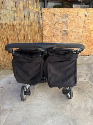 Carro gemelar Britax