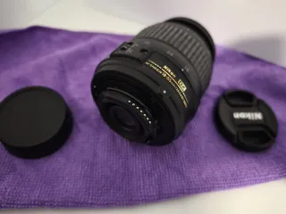 KIT PROFESIONAL Cámara Nikon D5000 PRO
