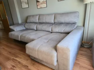 Sofá chaise longue gris