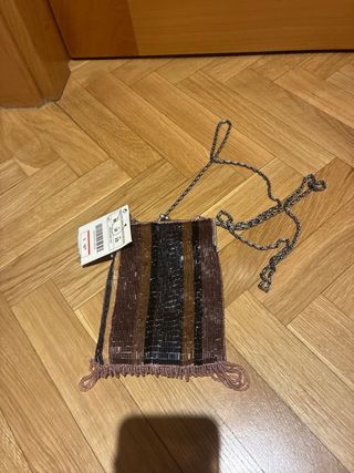 Bolso de fiesta Zara con flecos