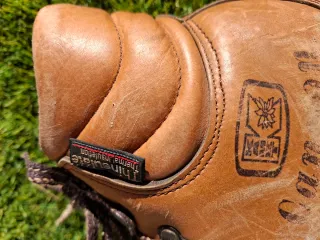 Botas de montaña marrones