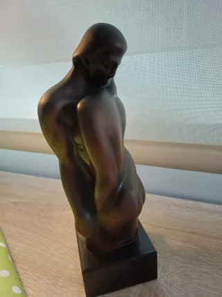 Escultura Bronce Alfonso Pérez Plaza.